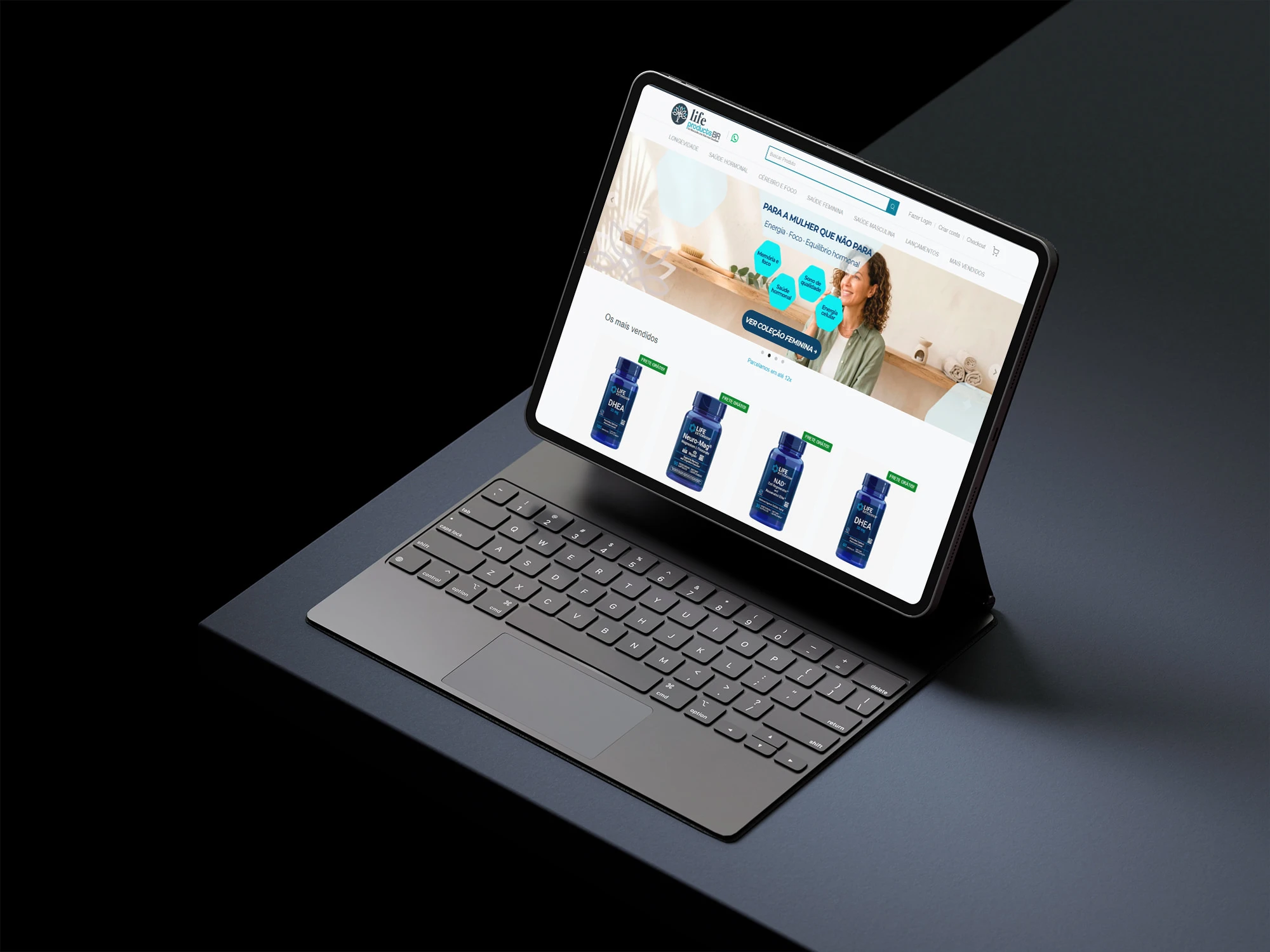 Loja virtual da LifeProductsBR aberta num tablet